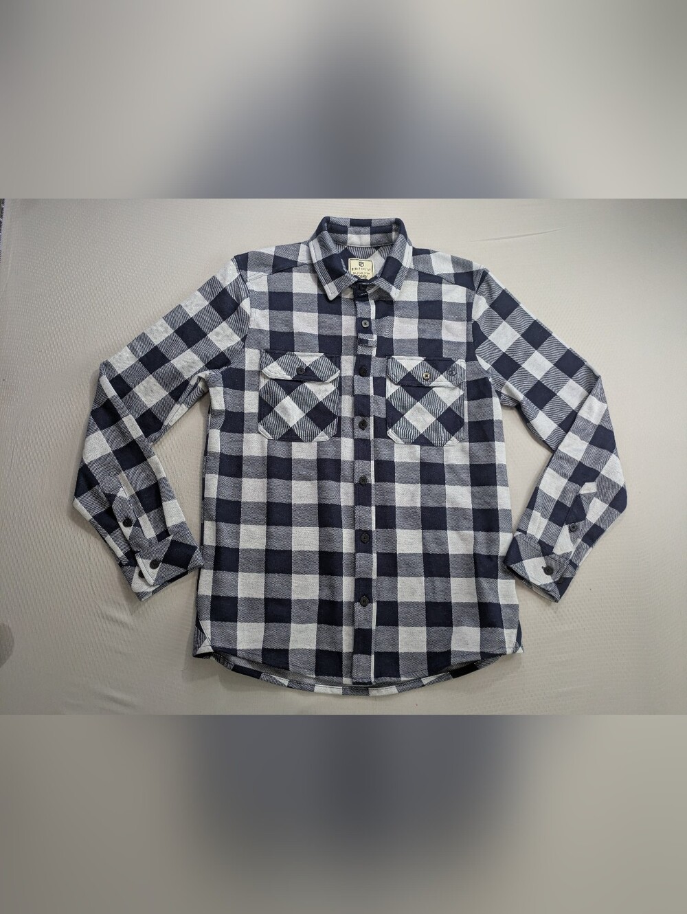 Born Primitive Shirt Mens Small Navy White Woodsman Flannel Plaid Stretch